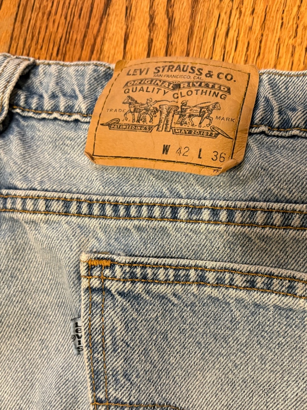 Vintage 1997 Levi’s Men's Jeans, Made in USA, White Tag